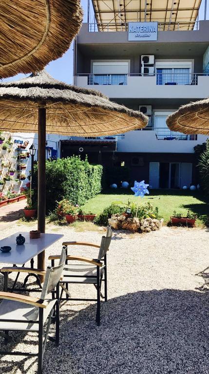 Katerina Seaside Studios Platanias  Bagian luar foto